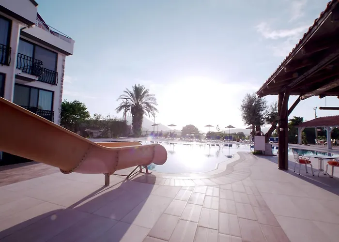 Seyir Village Hotel 3*