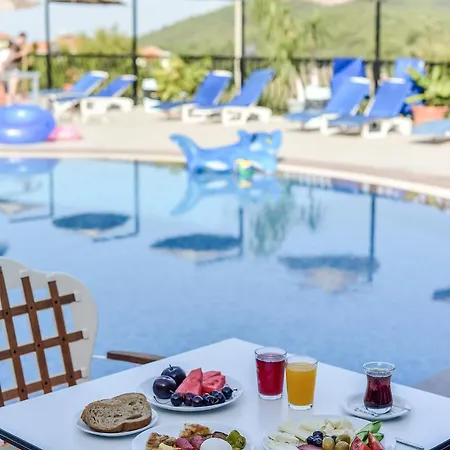 Seyir Village 3* Ολουντενίζ